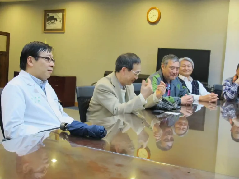 2015.03.23-03.25 2015年台大膜蛋白特聘研究講座駐校研究講學活動 Prof
