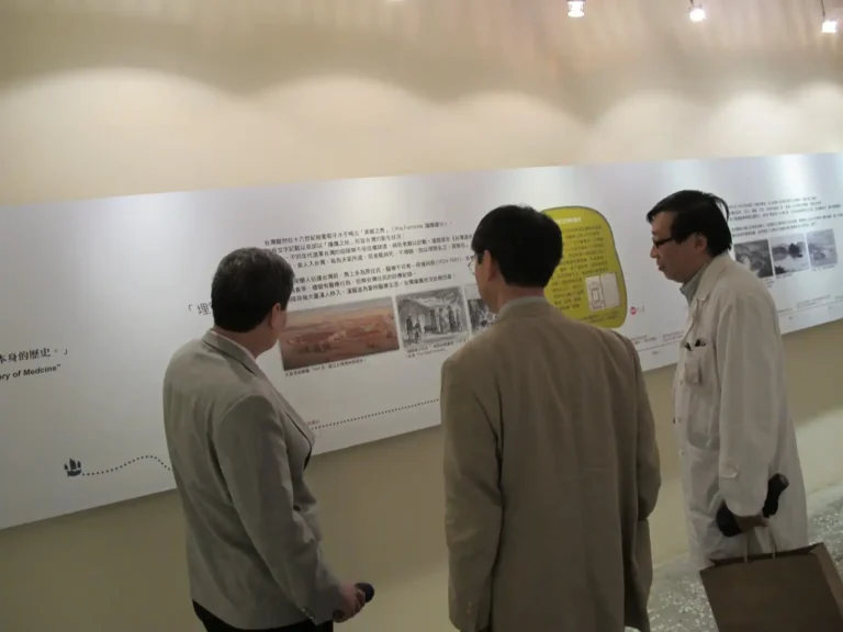 2015.03.23-03.25 2015年台大膜蛋白特聘研究講座駐校研究講學活動 Prof