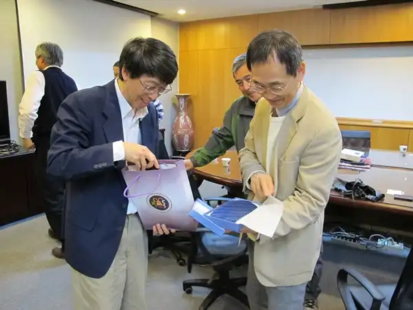 2015.03.23-03.25 2015年台大膜蛋白特聘研究講座駐校研究講學活動 Prof