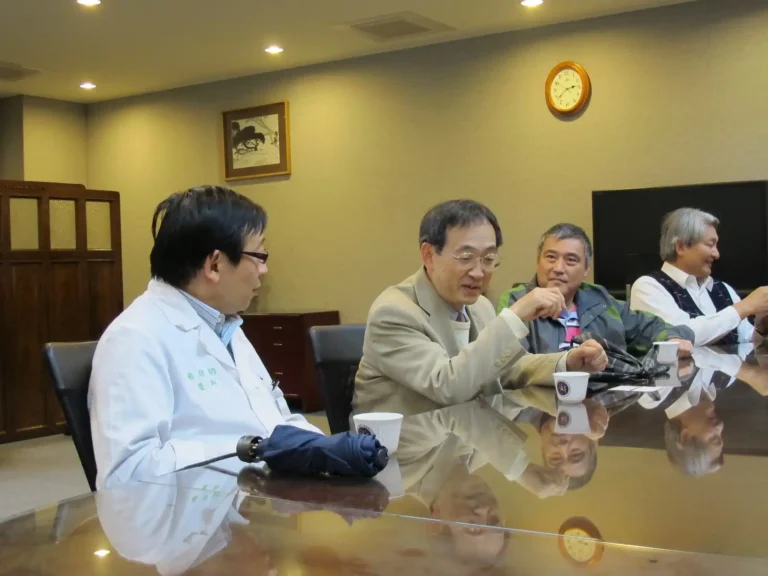 2015.03.23-03.25 2015年台大膜蛋白特聘研究講座駐校研究講學活動 Prof
