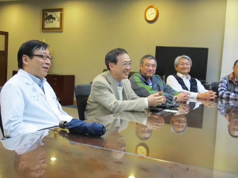 2015.03.23-03.25 2015年台大膜蛋白特聘研究講座駐校研究講學活動 Prof