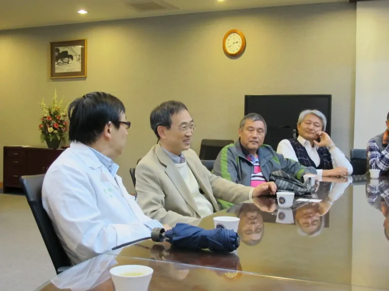 2015.03.23-03.25 2015年台大膜蛋白特聘研究講座駐校研究講學活動 Prof