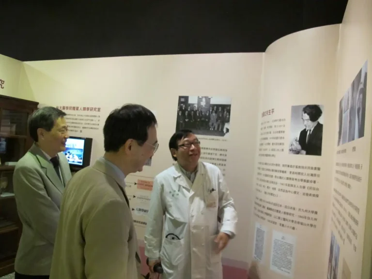 2015.03.23-03.25 2015年台大膜蛋白特聘研究講座駐校研究講學活動 Prof