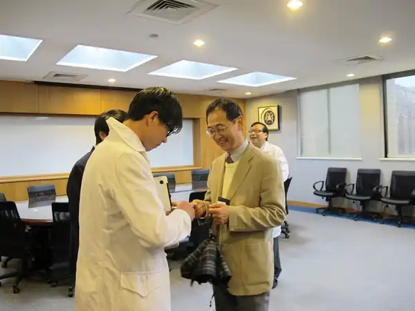 2015.03.23-03.25 2015年台大膜蛋白特聘研究講座駐校研究講學活動 Prof