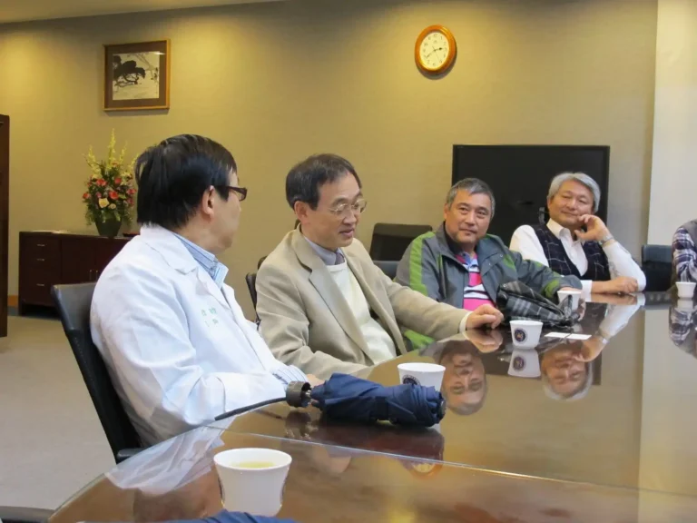 2015.03.23-03.25 2015年台大膜蛋白特聘研究講座駐校研究講學活動 Prof