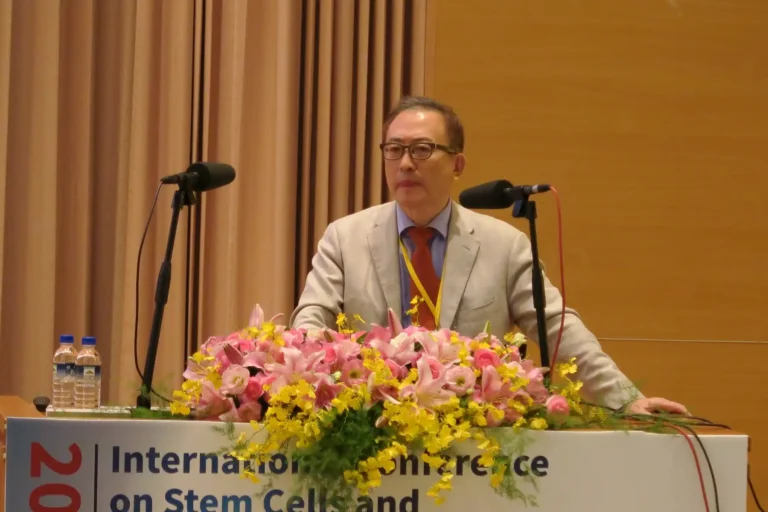 2015.10