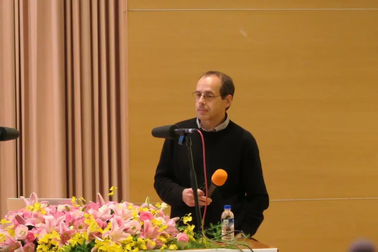 2015.10