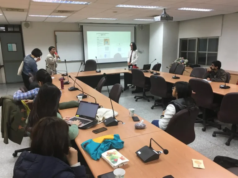 2019.12.23 NTUCDBRM Seminar-UK IQVIA- Dr